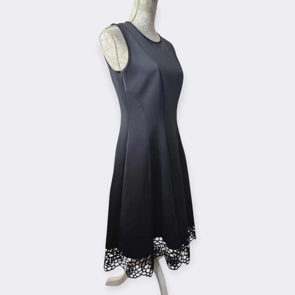 Donna Ricco Women's Sleeveless Crew Neck Crochet Hem Fit and Flare Size 10